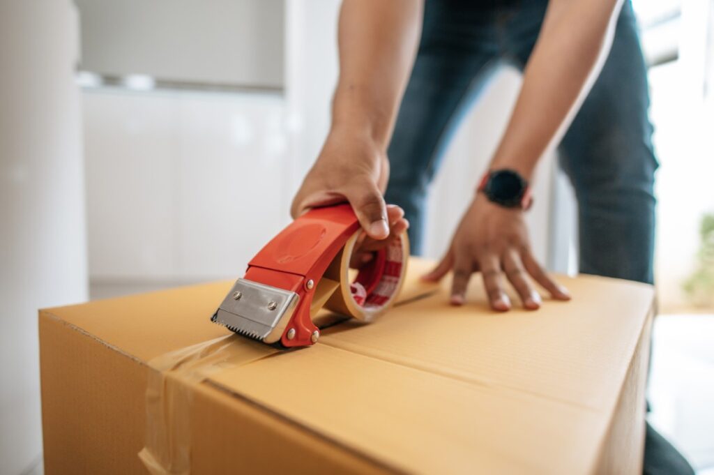 -ticaret depo paketleme süreci
